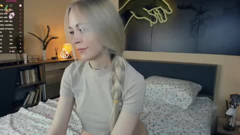 Emily online show from February 2025 06:07:01 AM