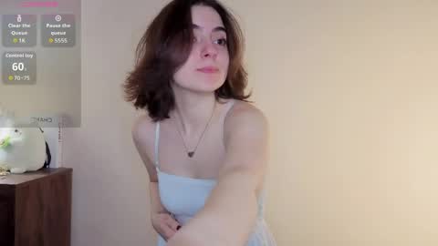 Emily online show from May 2026 07:14:02 AM