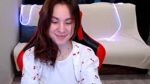 baby_kitte online show from January 2025 04:39:02 AM