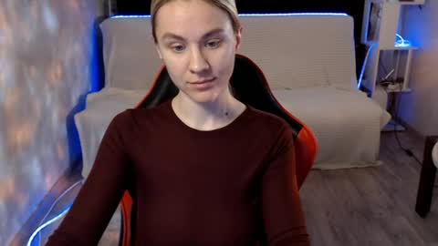 baby_kitte online show from April 2026 03:23:01 AM