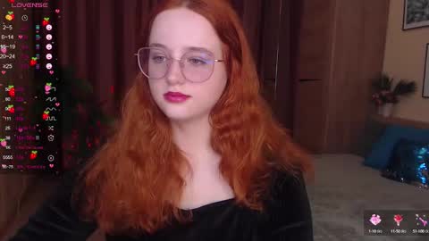 baby_little_fox online show from October 2025 02:15:01 PM