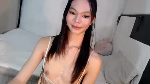 MIKAY HADID online show from June 2026 09:03:01 PM