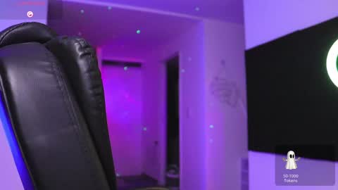 Snapshot of baby_rausch chatting on February 2025 07:02:02 AM baby_rausch online show from February 2025 07:02:02 AM