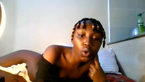 baby_smiler online show from May 2026 04:14:02 PM