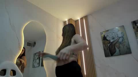 ANGEL online show from February 2026 03:21:02 AM