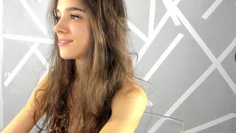 Snapshot of babyaylin chatting on December 2024 11:39:01 AM Aylin  online show from December 2024 11:39:01 AM