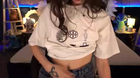 Sasha online show from December 2025 08:38:01 PM