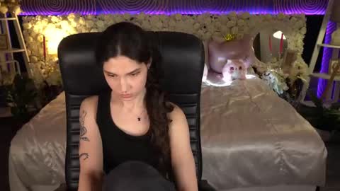 Sasha online show from April 2026 07:58:02 PM