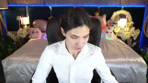 Sasha online show from June 2026 03:25:01 AM