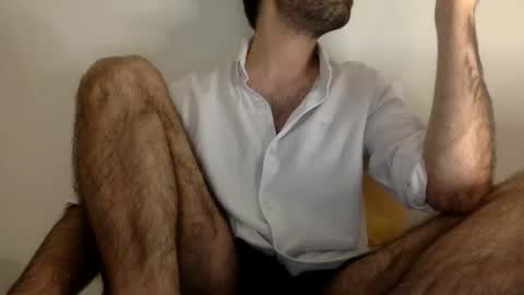 Snapshot of babyhardy chatting on October 2025 09:59:02 PM Tom A. online show from October 2025 09:59:02 PM