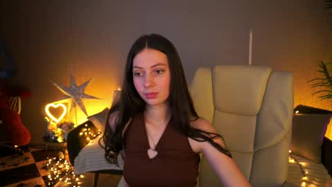 Snapshot of babylumii chatting on June 2026 01:28:01 PM Lady Vi online show from June 2026 01:28:01 PM
