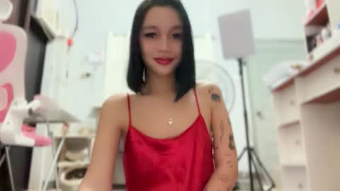 Nexie online show from November 2025 03:59:02 AM