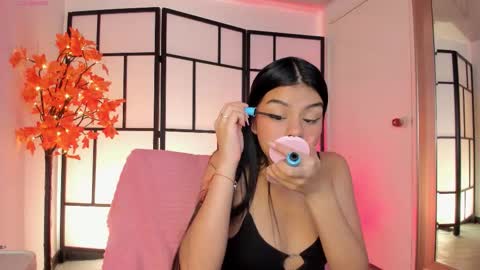 Babie online show from November 2025 10:12:01 PM