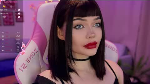 Snapshot of babyroxynill chatting on June 2026 08:43:01 PM Nika online show from June 2026 08:43:01 PM