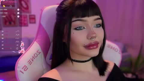 Snapshot of babyroxynill chatting on June 2026 10:30:01 PM Nika online show from June 2026 10:30:01 PM