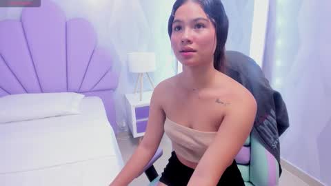 Sophie online show from February 2026 10:00:01 AM