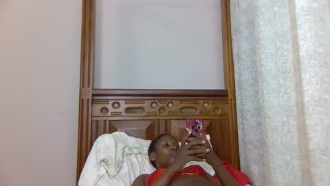 babytylerr online show from October 2025 06:24:02 AM