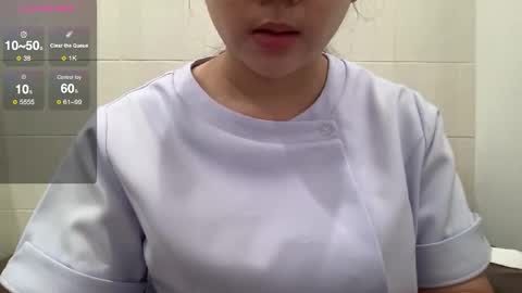 Baby Unicorn online show from December 2025 01:11:01 AM