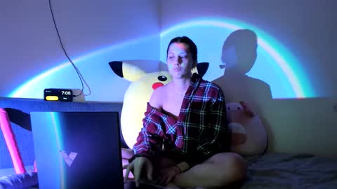 Snapshot of babywolfies chatting on February 2026 12:08:01 AM BabyWolfies online show from February 2026 12:08:01 AM