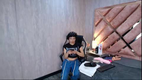 Snapshot of babyyrasta666 chatting on October 2025 04:54:01 AM BABY RASTA DANN online show from October 2025 04:54:01 AM