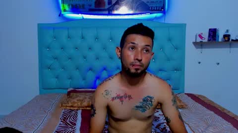 Snapshot of bad__couple_ chatting on October 2025 10:20:02 PM s   online show from October 2025 10:20:02 PM