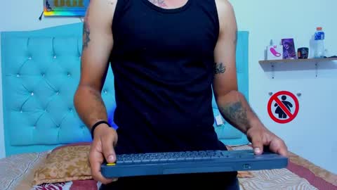 Snapshot of bad__couple_ chatting on October 2025 10:16:02 AM s   online show from October 2025 10:16:02 AM