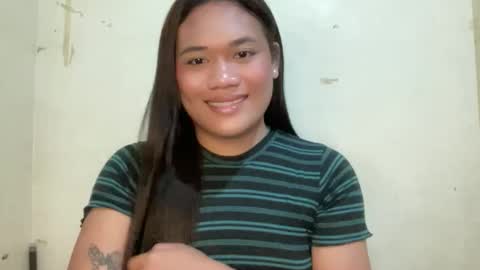 AMARA - FOLLOW ME AND THUMBS UP online show from April 2026 04:56:01 PM