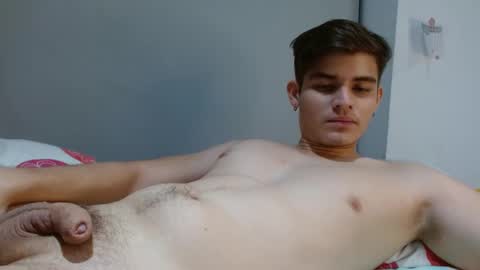 Snapshot of badbunny_69_ chatting on February 2025 06:44:02 AM badbunny_69_ online show from February 2025 06:44:02 AM