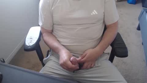 baddaddy77 online show from November 2025 07:59:02 PM