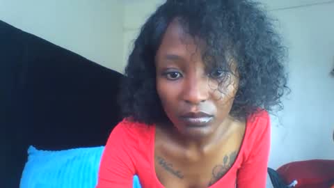 Snapshot of baddie_bunnie chatting on November 2025 07:19:02 AM baddie_bunnie online show from November 2025 07:19:02 AM