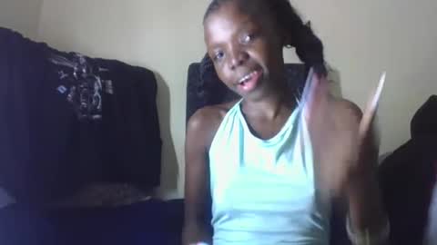 baddie_floxxy online show from April 2026 07:04:02 PM