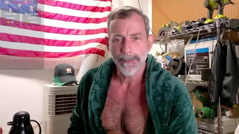 Snapshot of badnightwolf chatting on September 2025 01:43:02 PM Silver online show from September 2025 01:43:02 PM