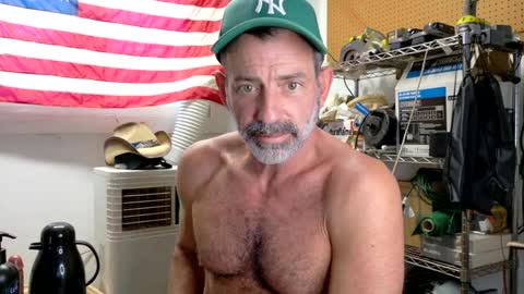 Snapshot of badnightwolf chatting on September 2025 03:12:02 PM Silver online show from September 2025 03:12:02 PM