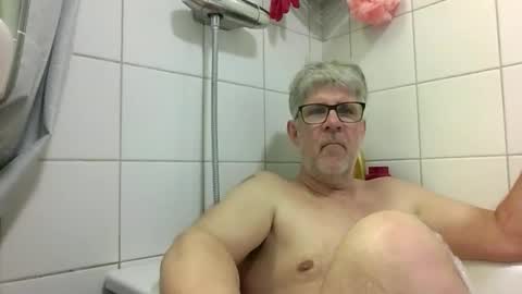 baggelina75 online show from May 2026 07:09:01 PM