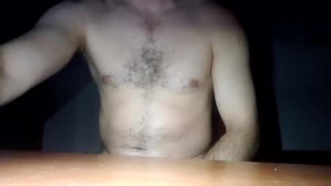 Snapshot of baiat_frumusel chatting on January 2025 09:43:01 PM baiat_frumusel online show from January 2025 09:43:01 PM