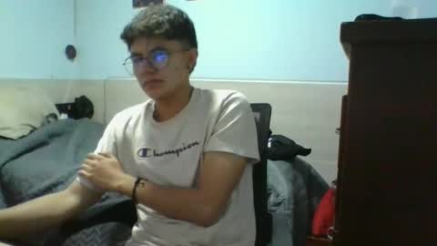 Bal3n online show from December 2024 10:52:02 PM