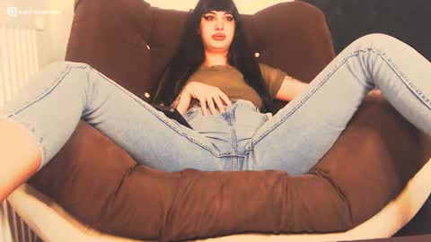 Amy online show from February 2025 02:17:02 AM