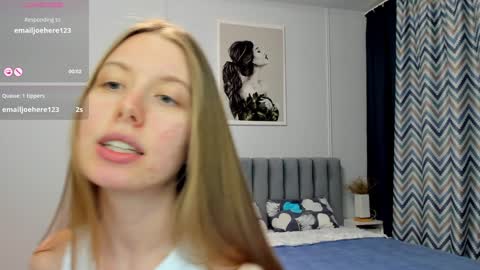 Kira online show from January 2025 08:05:02 PM