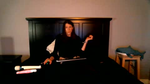 Snapshot of bambi_nova chatting on August 2026 12:12:01 AM Bambi online show from August 2026 12:12:01 AM