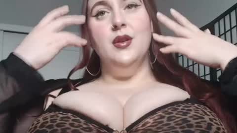 bambixxlynn online show from August 2026 11:03:02 PM