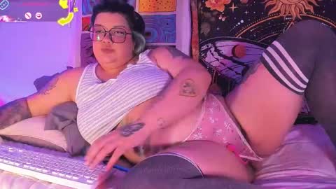 Ana  online show from October 2025 08:37:02 PM