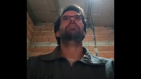 Snapshot of banana_argen_15 chatting on June 2026 01:27:01 AM Ezequiel online show from June 2026 01:27:01 AM