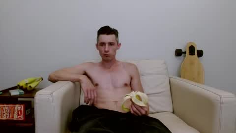Snapshot of bananacurvesleft chatting on June 2026 05:03:02 AM bananacurvesleft online show from June 2026 05:03:02 AM
