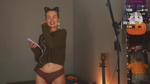 Ellen and  online show from October 2025 11:51:02 PM