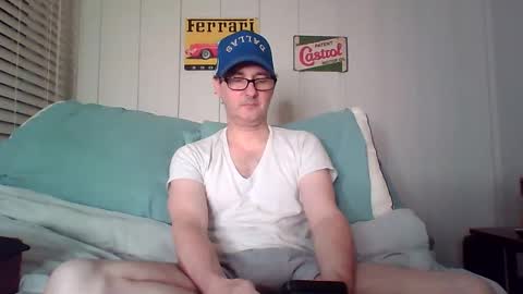 Snapshot of banksysmash chatting on May 2026 02:42:01 AM Jay online show from May 2026 02:42:01 AM