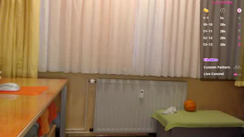       online show from June 2026 06:42:02 PM
