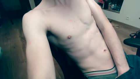 Snapshot of banzal chatting on December 2024 04:58:01 PM banzak online show from December 2024 04:58:01 PM