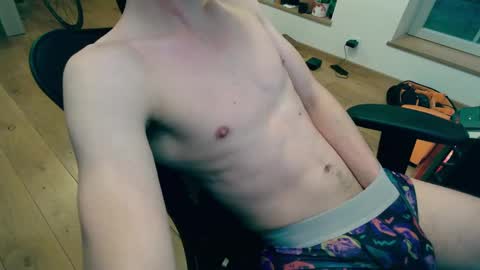 Snapshot of banzal chatting on February 2025 03:16:01 PM banzak online show from February 2025 03:16:01 PM