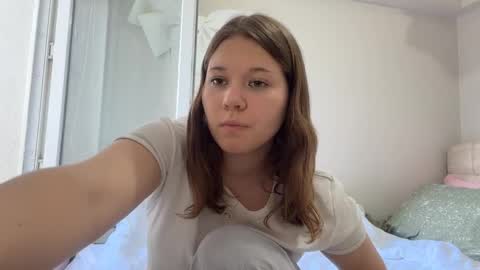 Snapshot of baosznejkowski chatting on May 2026 02:58:02 PM Sumi online show from May 2026 02:58:02 PM