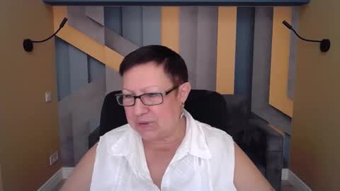 barbaraturners online show from November 2025 12:42:02 AM